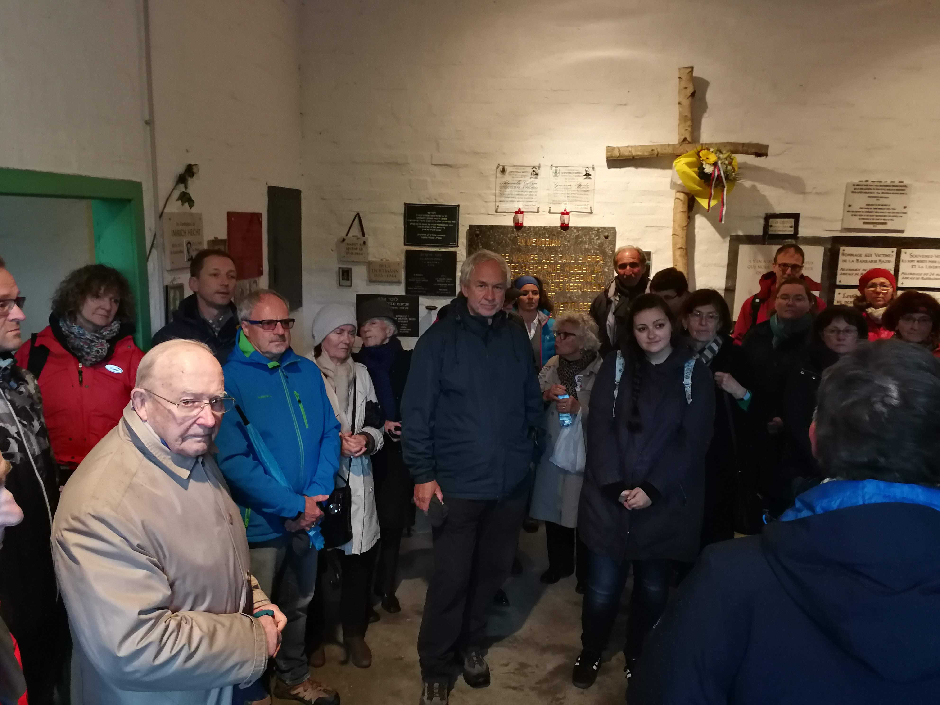 Gedenkwanderung 1.jpg