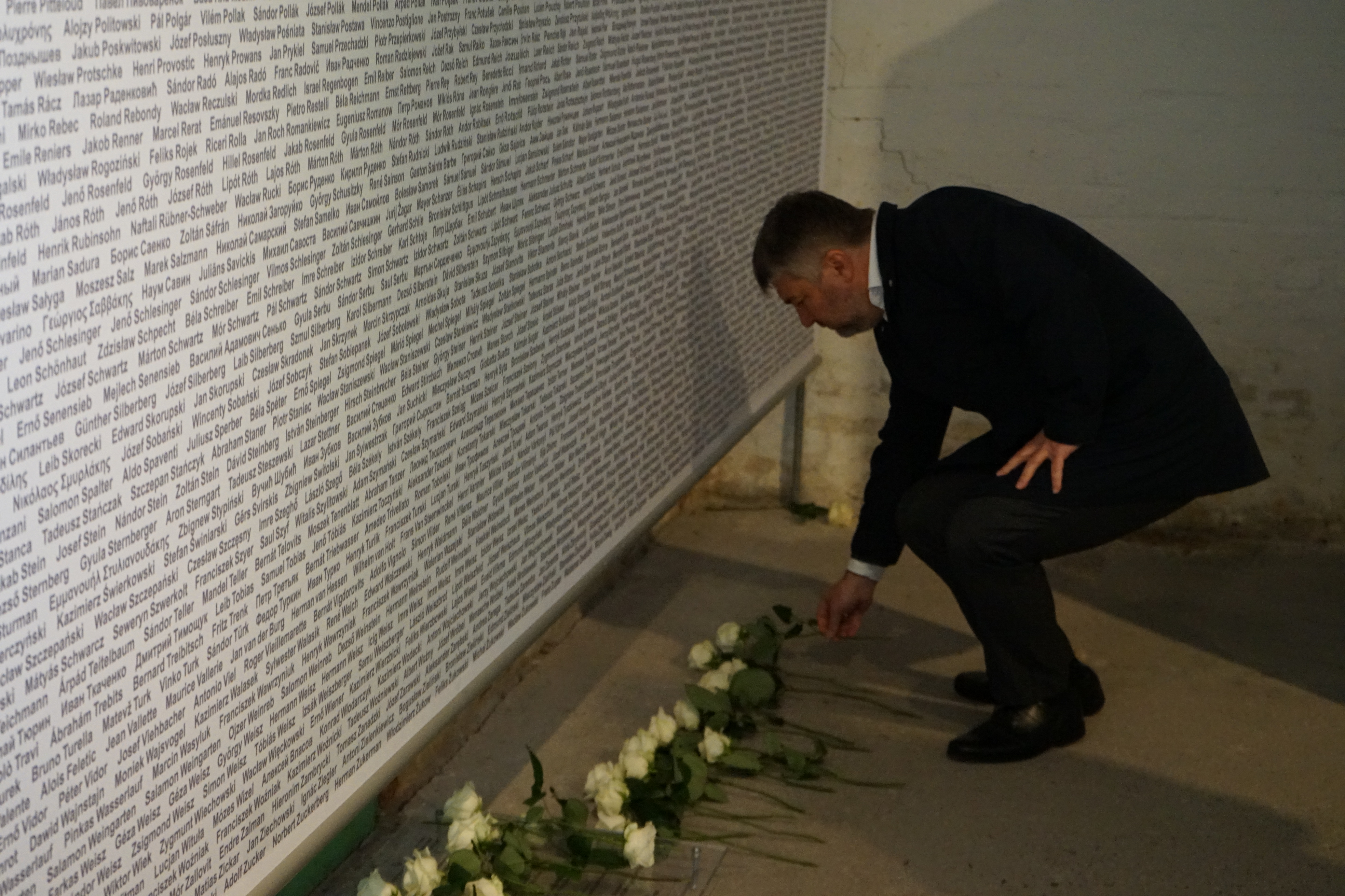 Wand der Namen - Gedenkfeier - Grüneis.JPG